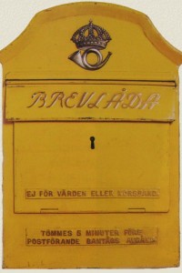 The mailbox 1905
